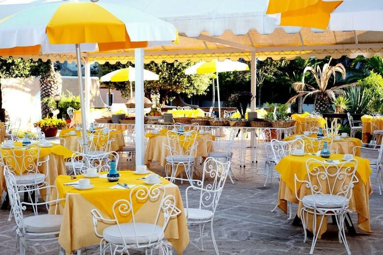Hotel Parco Delle Agavi