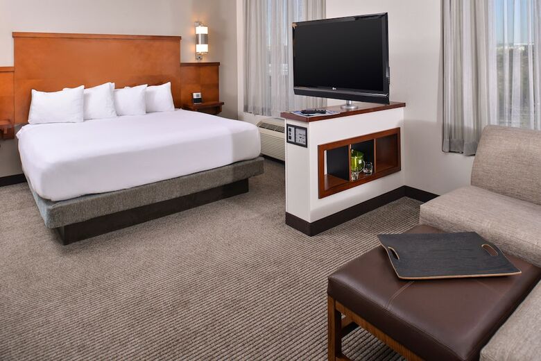 Hotel Hyatt Place Garden City