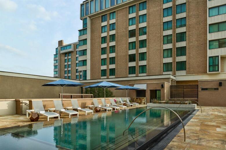 Hotel The Highland Dallas, Curio Collection By Hilton