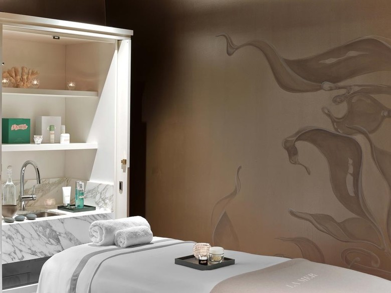 Baccarat Hotel And Residences New York