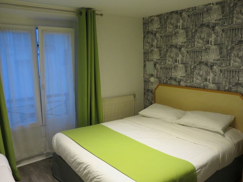 Mary�s Hotel R�publique