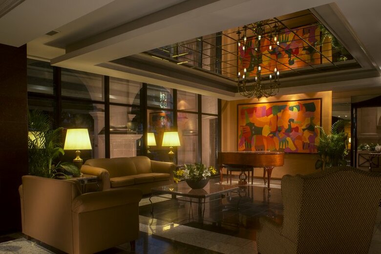 Hotel Krystal Monterrey