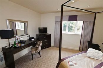 Oxford Abingdon Four Pillars Hotel