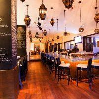 Bah�a Hotel & Beach Club