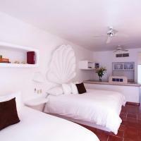 Bah�a Hotel & Beach Club