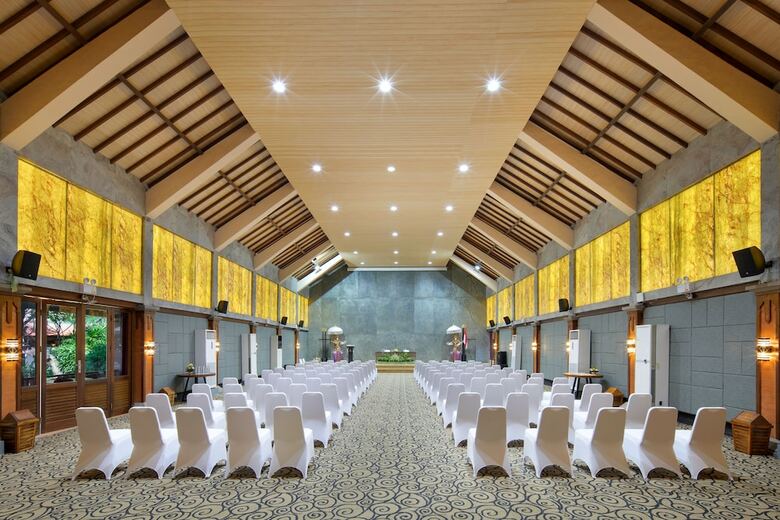 Hotel Grand Istana Rama