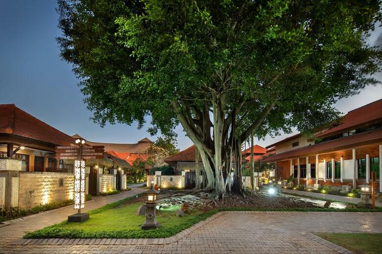 Hotel Grand Istana Rama