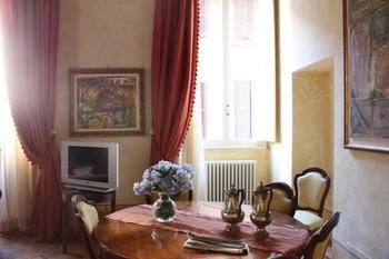 Rsh Navona Apartments
