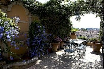 Rsh Navona Apartments