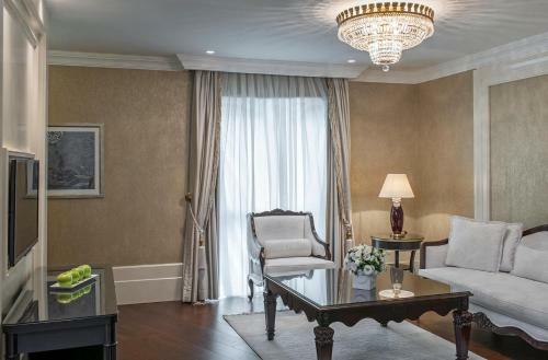 Elite World Business Hotel