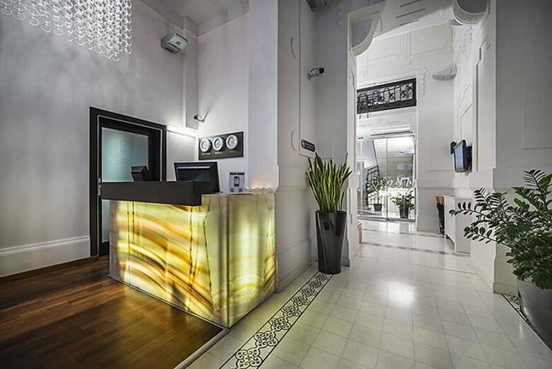 Opera Garden Hotel & Apartments
