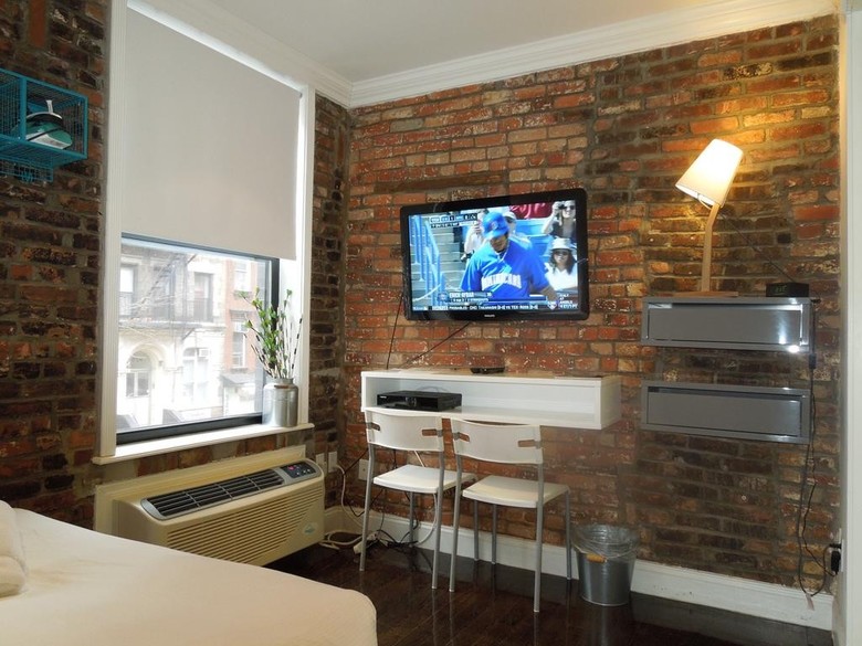 Aparthotel East Village Hotel