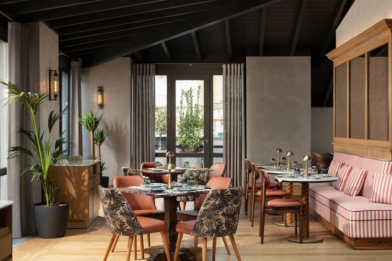 Hotel Adahan Decamondo Pera, Autograph Collection