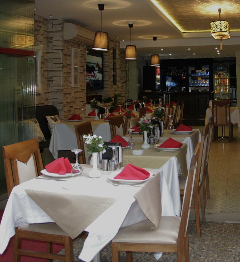 Raymond Hotel