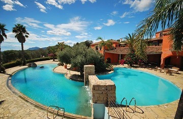 Galanias Hotel & Retreat