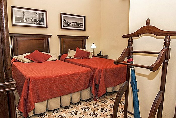 Hotel E Velasco