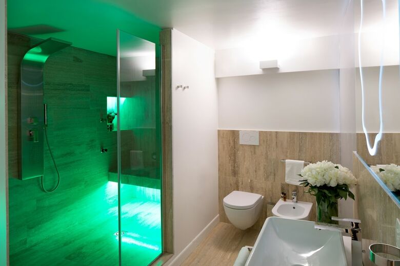 Hotel Via Del Corso Home