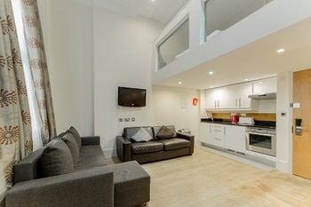 Aparthotel Hyde Park Superior Apartments