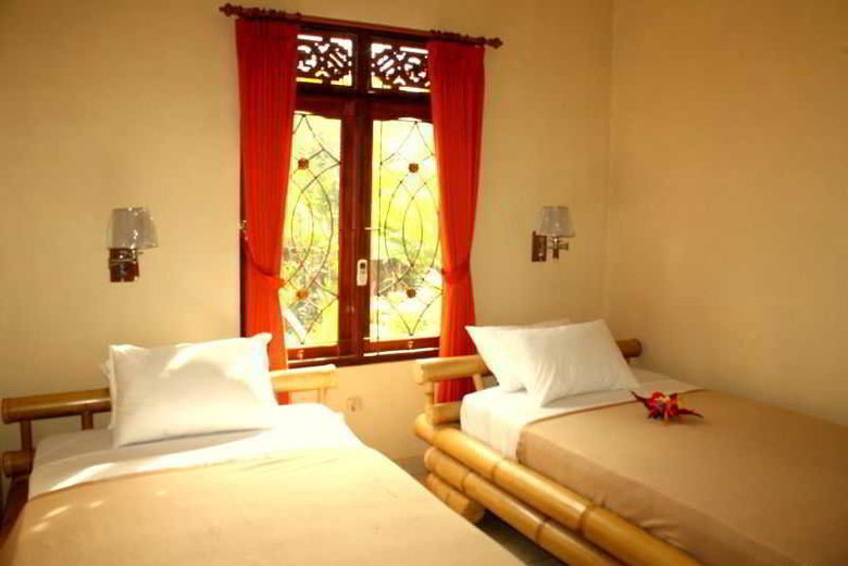 Hotel Adi Rama Beach