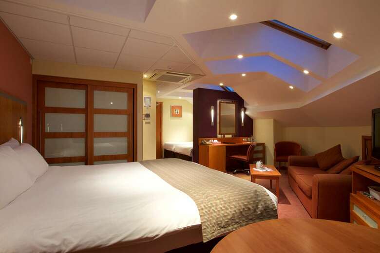 Menzies Hotels Derby - Mickleover Court