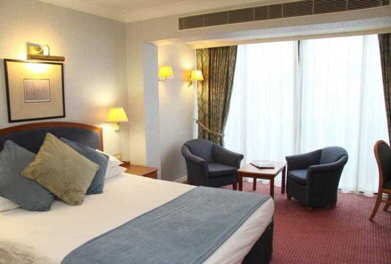 Menzies Hotels Derby - Mickleover Court
