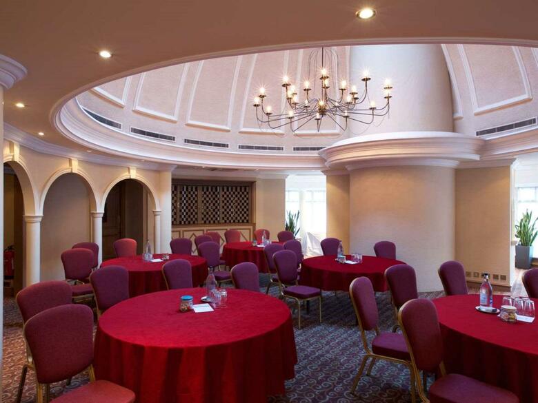 Menzies Hotels Derby - Mickleover Court