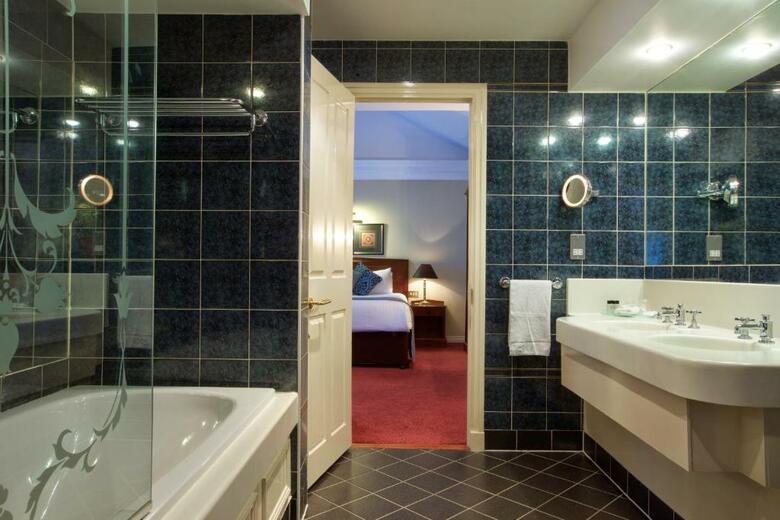 Menzies Hotels Derby - Mickleover Court