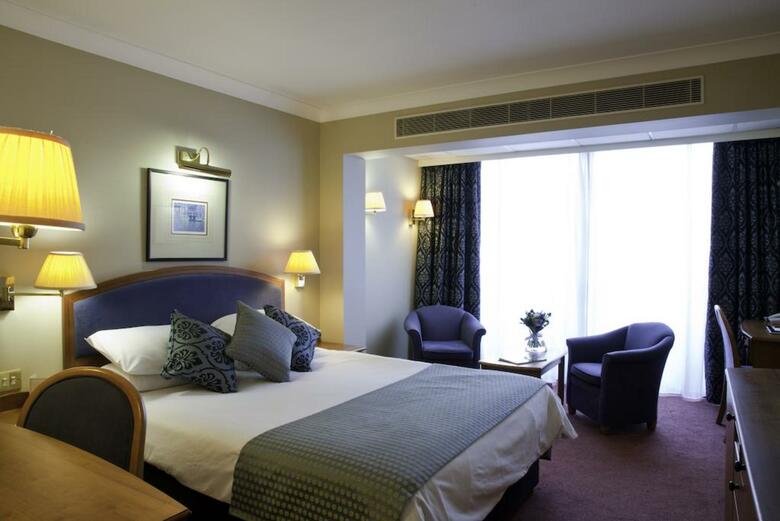 Menzies Hotels Derby - Mickleover Court