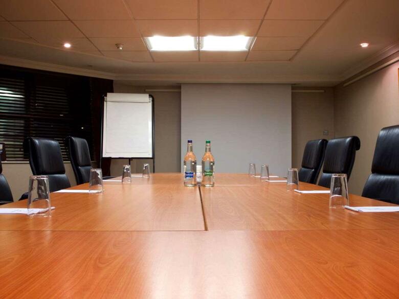 Menzies Hotels Derby - Mickleover Court