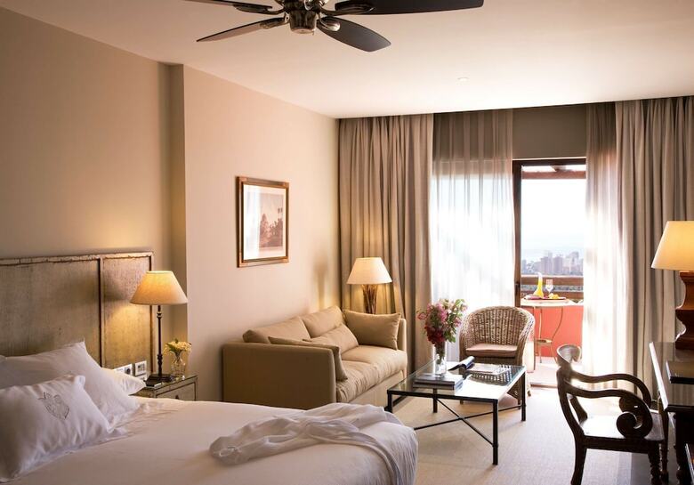Asia Gardens Hotel & Thai Spa, A Royal Hideaway Hotel