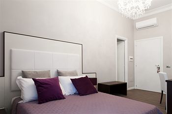 Bed & Breakfast Arenula Suites