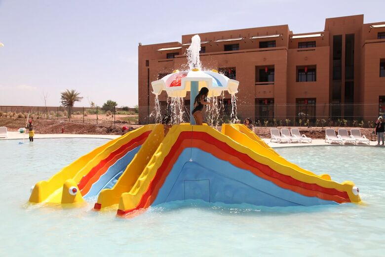Hotel Aqua Mirage Club