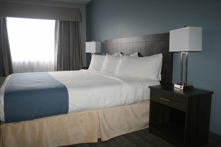 Hotel Travelodge Suites New Glasgow