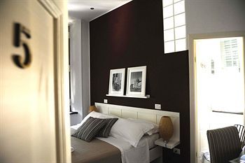 Hotel Pigneto Luxury Rooms