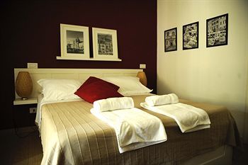 Hotel Pigneto Luxury Rooms