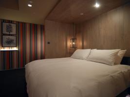 Hotel Quote (t Room)