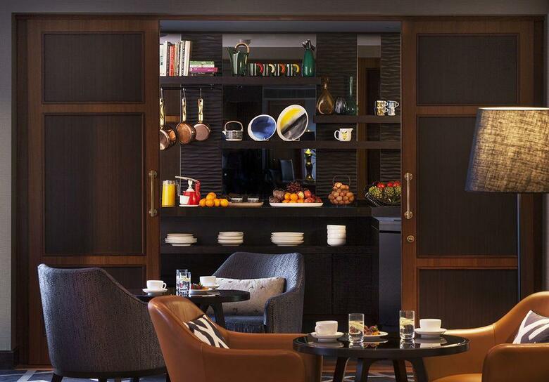 Four Seasons Hotel Sydney