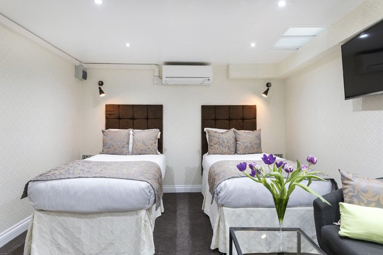 Shepherd's Bush Boutique Hotel
