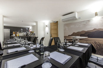 Shepherd's Bush Boutique Hotel