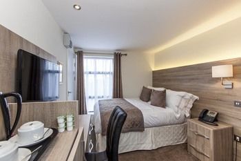 Shepherd's Bush Boutique Hotel