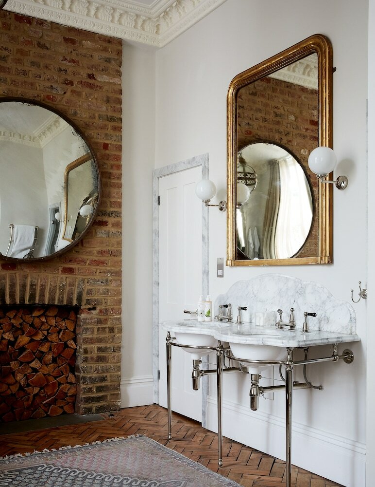 Hotel Artist Residence London