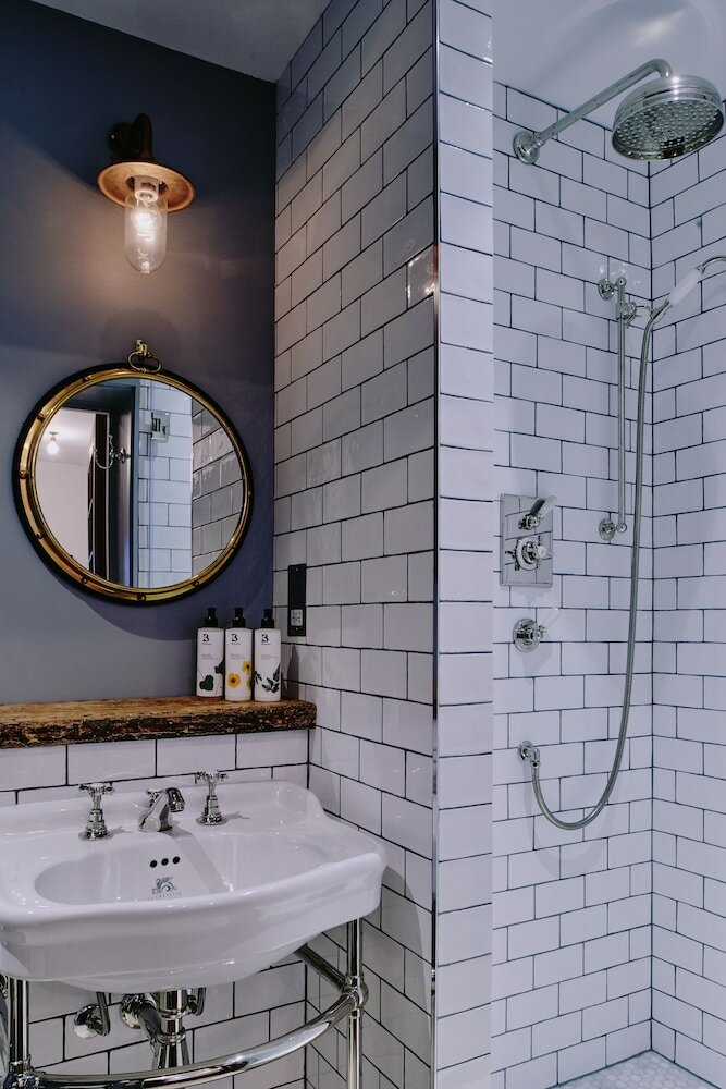 Hotel Artist Residence London