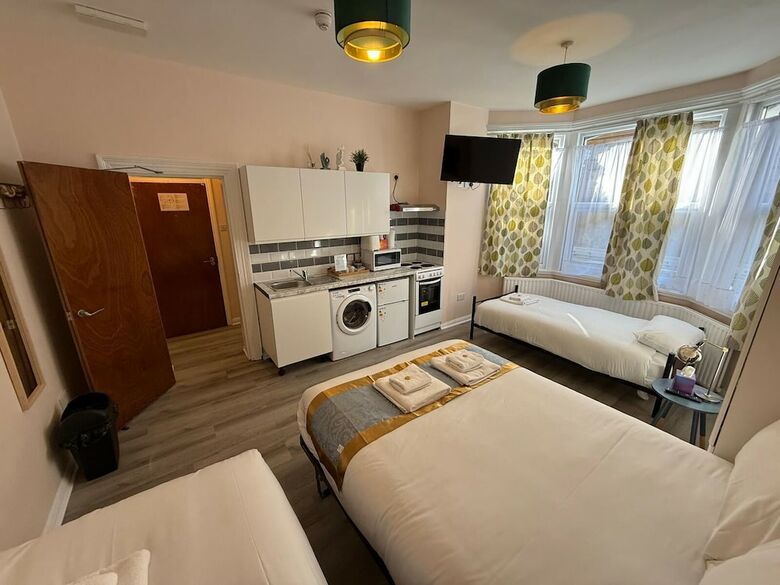 United Lodge Hotel & Apartments