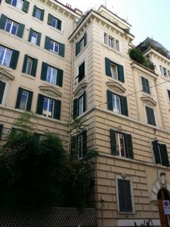 Bed & Breakfast La Breccia A Porta Pia