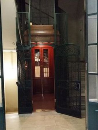 Bed & Breakfast La Breccia A Porta Pia