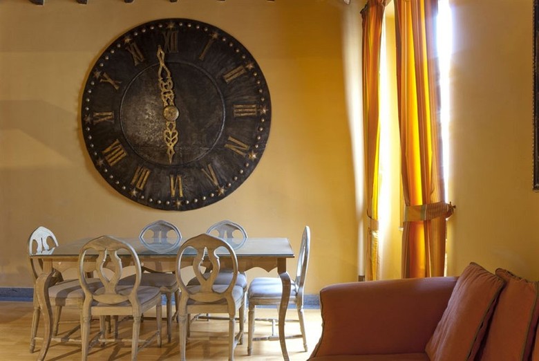 Hostal Manfredi Luxury Apartments