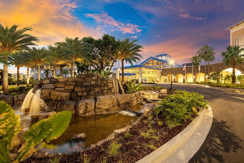 Hotel Universal�s Loews Sapphire Falls Resort