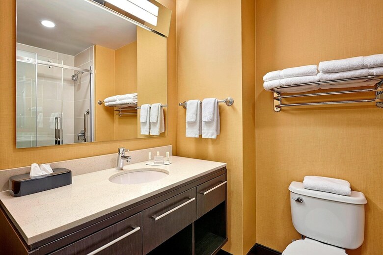 Hotel Towneplace Suites By Marriott London