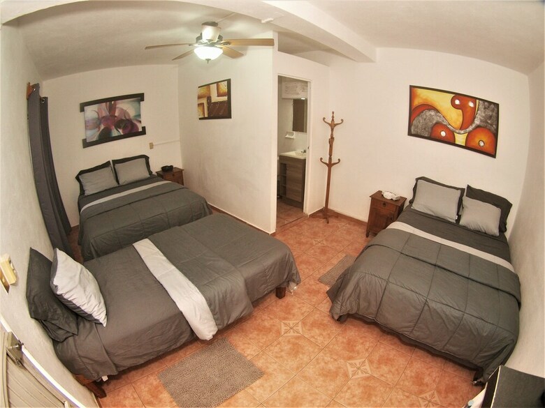 Albergue Hostal Casa Blanca