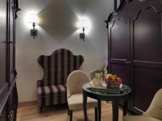 Residencia San Firenze Suites & Spa